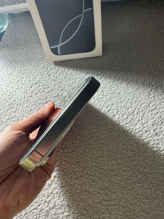 iPhone 16 Pro 128 GB Plata