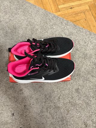 Zapatillas Nike Mujer Correr Negras Rosas