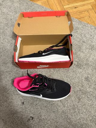 Zapatillas Nike Mujer Correr Negras Rosas