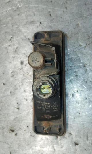 261350f000 piloto del izq nissan terrano 2.7 43797