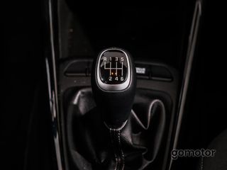 KIA STONIC 1.0 T-GDI MHEV IMT 74KW DRIVE 100 5P