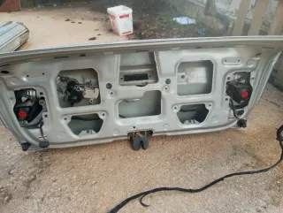 Maletero Seat Toledo Plata