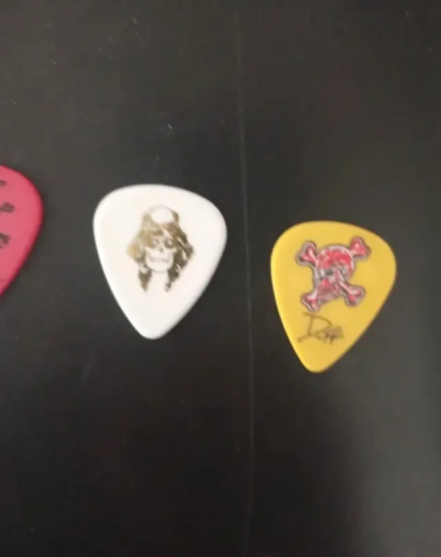Pack 3 púas Guns N' Roses