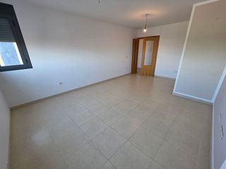 Piso en venta en Camino de Onda - Salesianos - Centro en Burriana