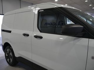Ford Transit Courier Van BEV 54kWh 100kW Trend Auto