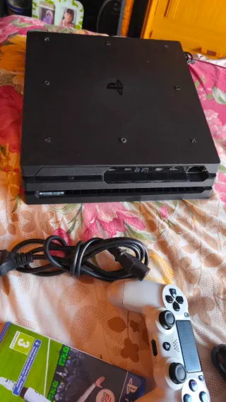 Consola PS4 Pro Negra + 2 Mandos