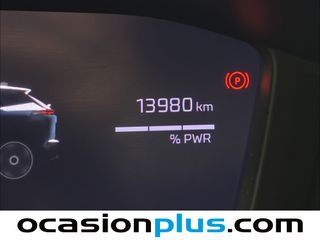 Peugeot 2008 Allure Hybrid eDCS6 100 kW (136 CV)