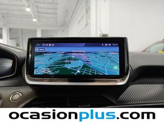 Peugeot 2008 Allure Hybrid eDCS6 100 kW (136 CV)