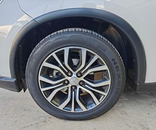 MITSUBISHI Outlander 220 DI-D Motion 2WD 7 Plazas