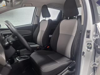TOYOTA Yaris 1.5 100H Active