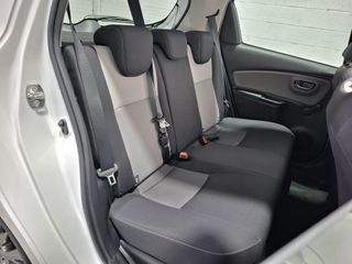 TOYOTA Yaris 1.5 100H Active