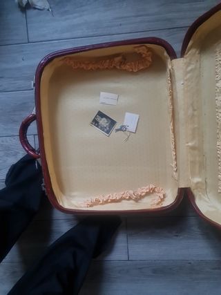 Maleta Roja Vintage Años 50