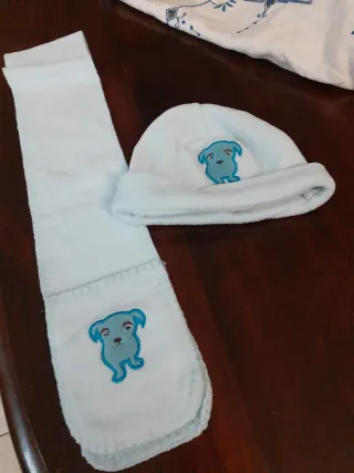 Set sciarpa e cappellino bimbo azzurro