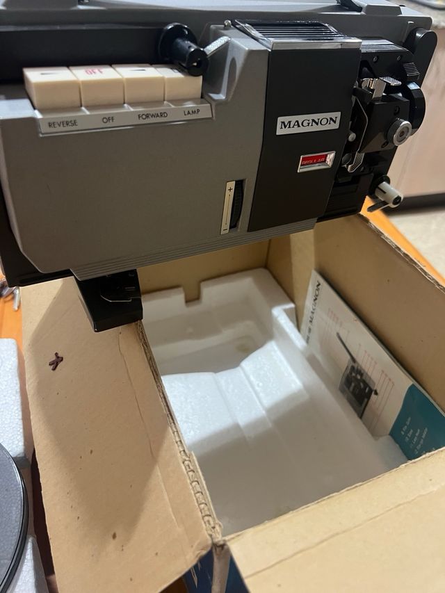 Proyector Magnon 800 Instdual ZRS