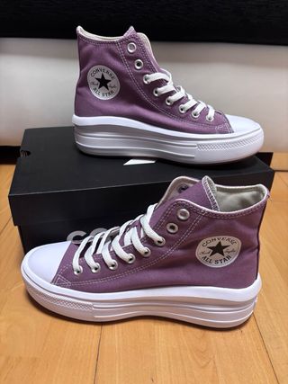 Converse plataforma morado y blanco