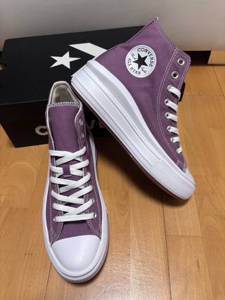 Converse plataforma morado y blanco