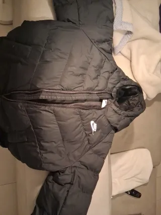 Chaqueta Nike Talla M Niños 8-10 años como Nueva