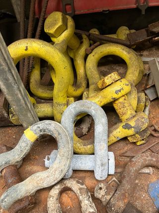 Grilletes de diferentes tonelajes