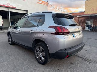 SOLO 167€ MES PEUGEOT 2008 STYLE 1.6HDI 100cv 2018