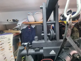 Máquina Multiestación Adidas