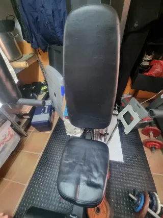 Máquina Multiestación Adidas