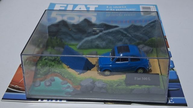 Modellino Fiat 500 Lusso sc.1:43