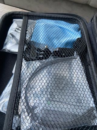 Cámara A80 con accesorios