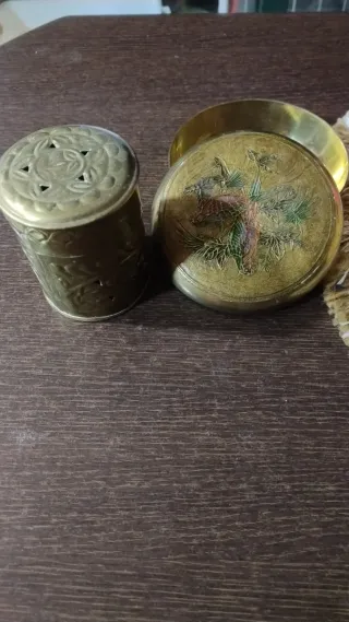 Cajas decorativas doradas metal