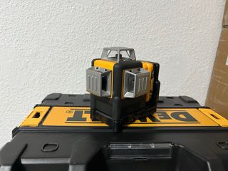 Nivel Láser Dewalt 16 Líneas