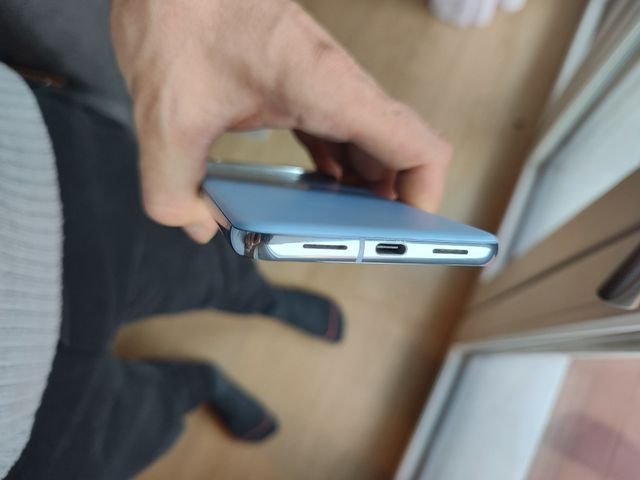 Google Pixel 8 Pro Azzurro