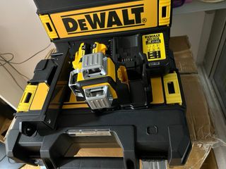 Nivel Láser Dewalt 12 Líneas