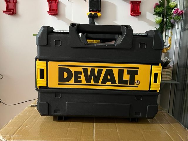 Nivel Láser Dewalt 12 Líneas