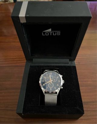 Reloj Lotus Azul y Plateado