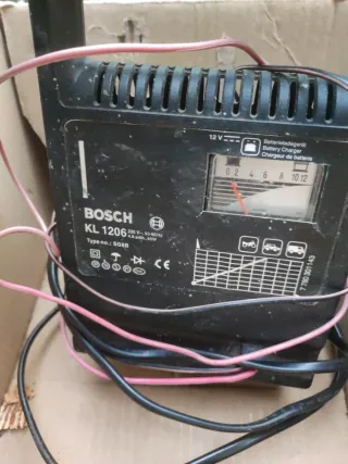 Caricabatterie Bosch KL 1206