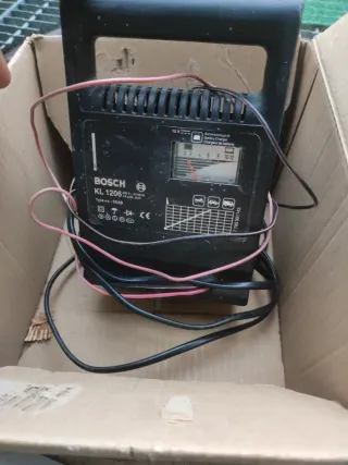 Caricabatterie Bosch KL 1206