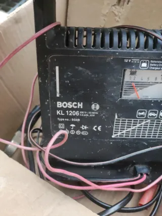 Caricabatterie Bosch KL 1206