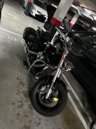 Suzuki Intruder 800