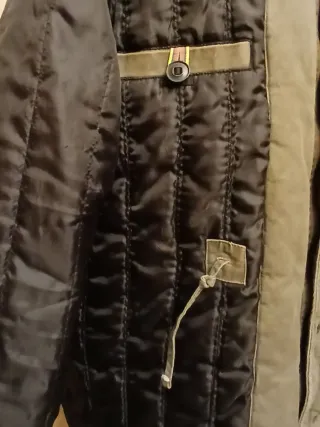 PARKA VERDE MILITAR DE HOMBRE DE  BRAVESOUL - XL.