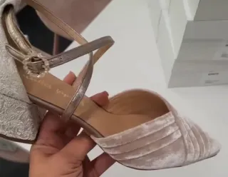 Zapatos de Novia beige terciopelo
