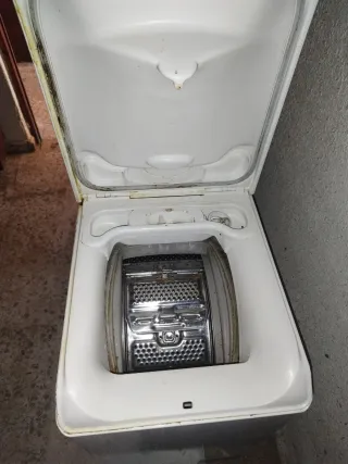 Lavadora carga superior blanca