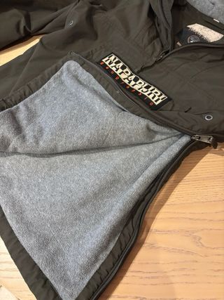 Chaqueta Napapijri Verde Oliva Talla XS