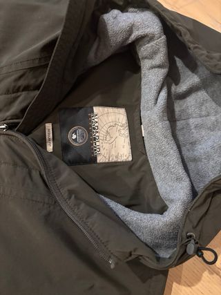 Chaqueta Napapijri Verde Oliva Talla XS
