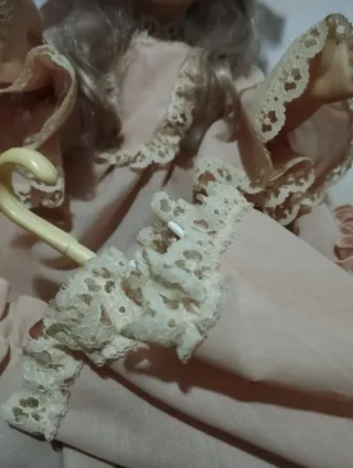 Bambola vintage da collezione