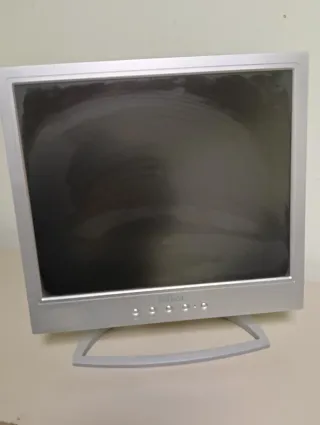 8 Pantallas Dell, Samsung, Acer, Belica.