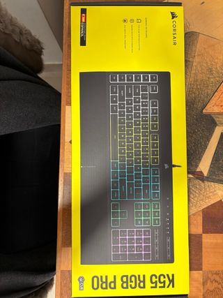 Teclado Gaming Corsair K55 RGB PRO