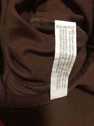 Pantalón vaquero recto ancho marrón