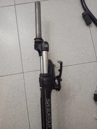 Horquilla SR Suntour M3010 Aluminio