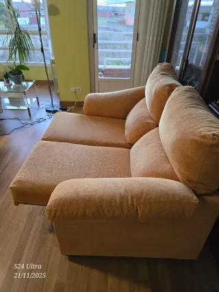 Sofá 2 plazas beige tela