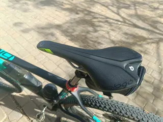 Bicicleta Carbono Montaña Berria Bravo Talla L