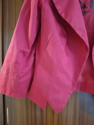 Chaqueta Roja Estructurada